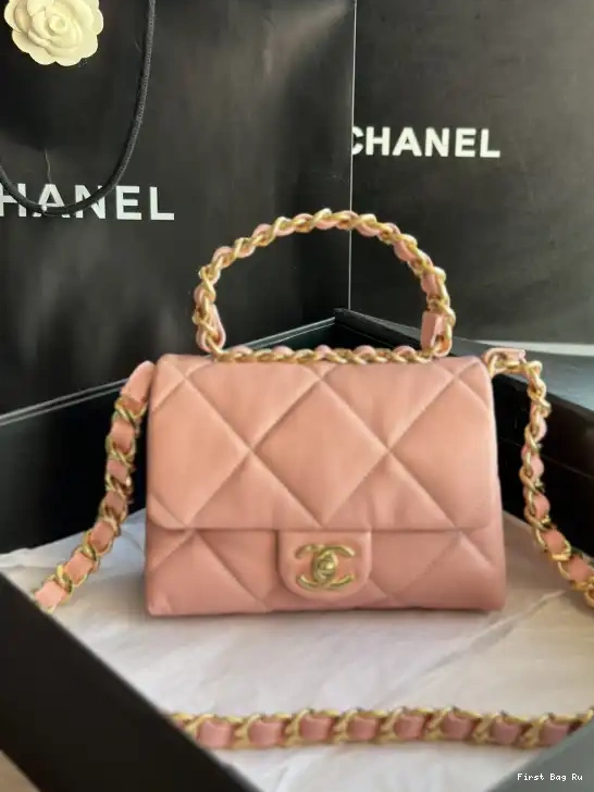 First Bag Ru CHANEL BAG FLAP SMALL 0512